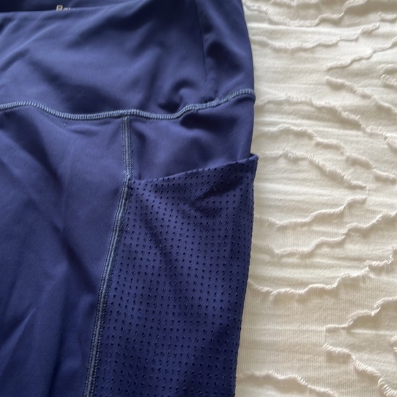 Cropped Navy leggings - Picture 3 of 4